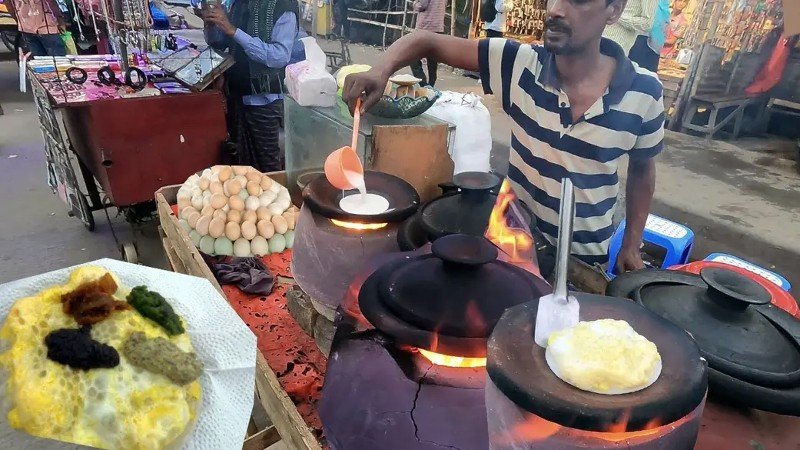রাস্তার পাশে পিঠা বিক্রি করলেও লাগবে নিবন্ধন: নিরাপদ খাদ্য কর্তৃপক্ষ