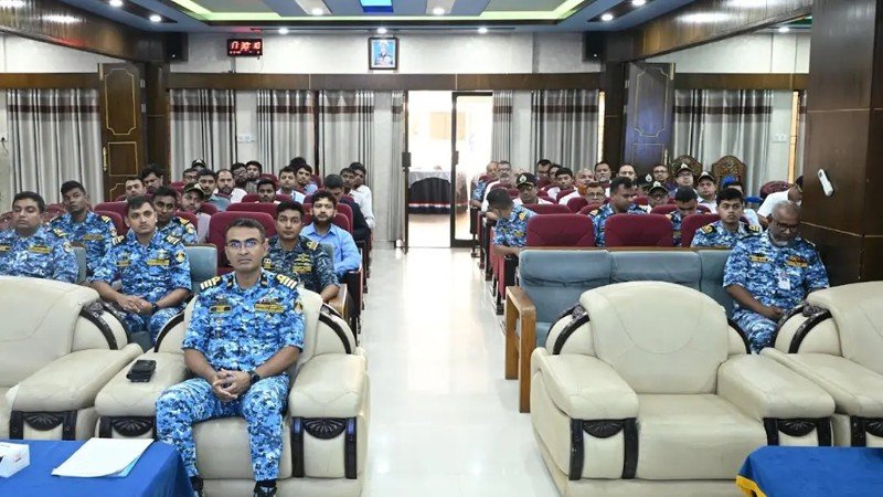 চট্টগ্রাম বহিঃনোঙ্গরে জাহাজের নিরাপত্তা জোরদারে কোস্ট গার্ডের সমন্বয় সভা