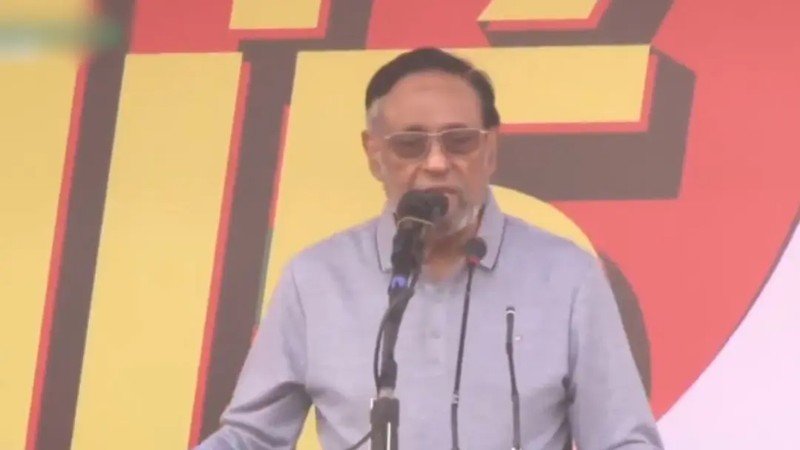 সময় থাকতে সতর্ক হোন, না হলে বিপদে পড়বেন : অলি আহমেদ
